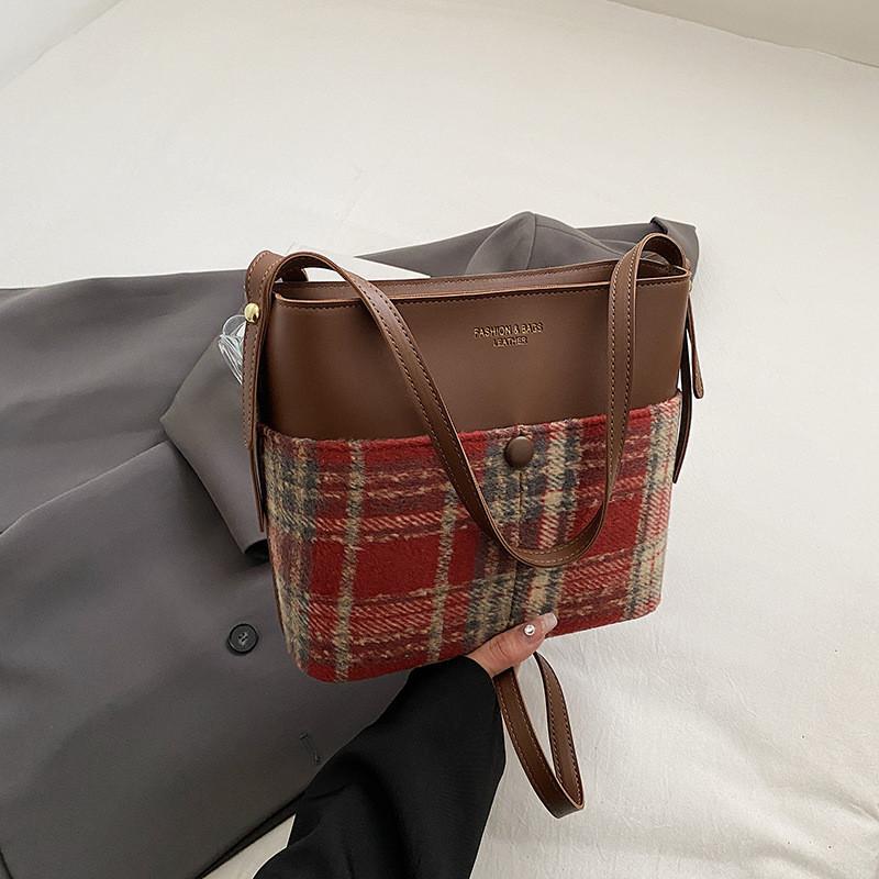 Trendy Cross-border Style Woolen Vintage Bag For Women 2024 Fall Winter Shoulder Bag