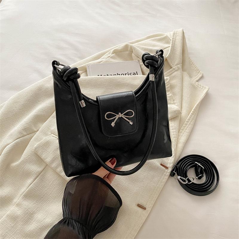 

Женская сумка в стиле ретро с подмышками, новый стиль, ручная сумка в форме полумесяца, модная сумка через плечо, простая сумка для поездок на работу и обратно