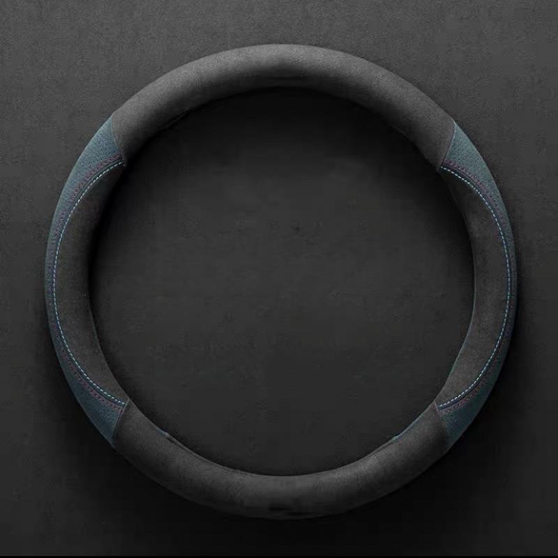 Luxury Faux Fur Steering Wheel Cover - Ultra-Thin, Sweat-Absorbent & Breathable with Non-Slip Grip & Inner Ring, All-Season Use