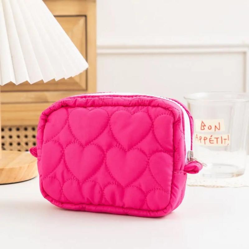 Fashion Mini Cosmetic Pouch Cute Student Travel Storage Bags Large Capacity Love Heart Design Women Clutch Handbags