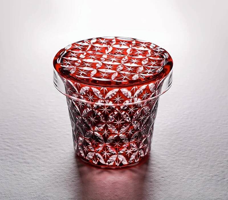 

Top Whiskey Glass Cover Set Hand Cut Seven Treasure Design Edo Kiriko Sake Cup With Lid Vodka Liquor Wine Glasses Drop Shipping 150ml