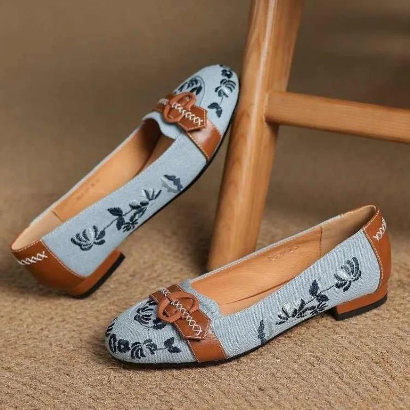 Embroidered Retro Round Toe Shallow Mouth Single Shoes Women's Colorblock Versatile Casual Embroidered Slip-On Flats