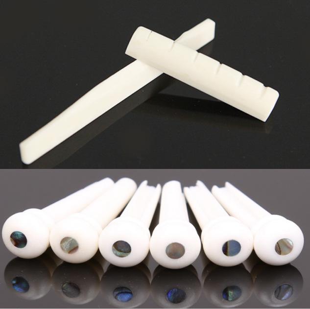 Народная акустическая гитара с костяными порожком, бриджем и колками