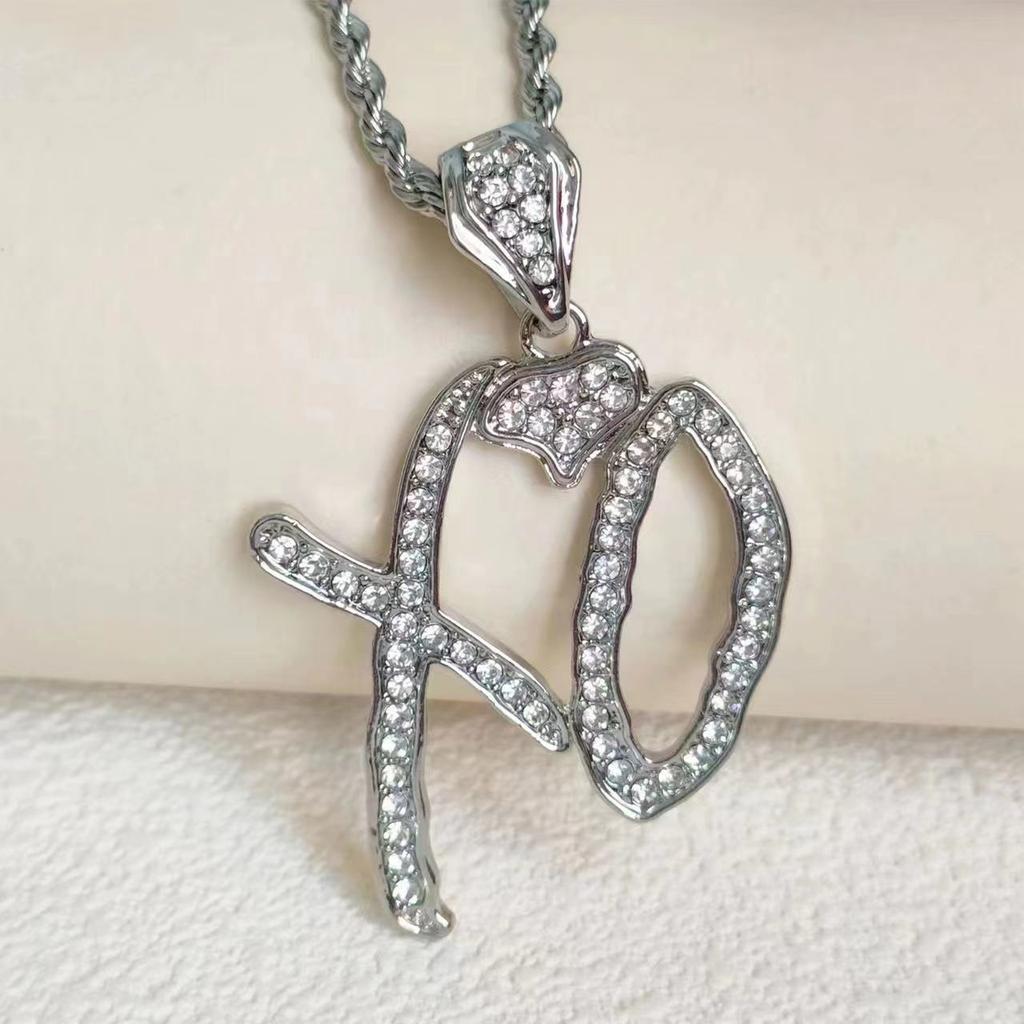 Nuevo Collar de Hip-hop Europeo y Americano Estilo XO Colgante con Letra Inglesa Joyería