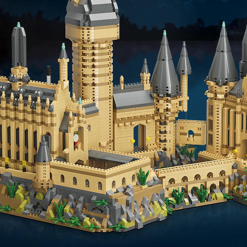 Gothic Medieval Castle Building Blocks Kits MOC Micro Bricks Magic School Birthday Gifts for Adult Kids Creative Toys 6000+pcs
