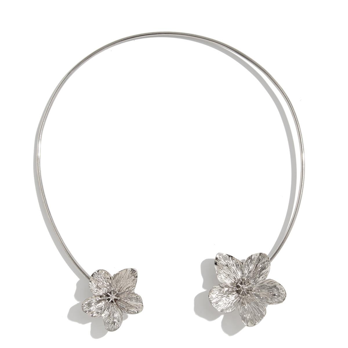 

Летняя подвеска в виде морской звезды и ракушки, открытое колье-торк для женщин, металлическое колье-чокер, модные богемные украшения для отпуска