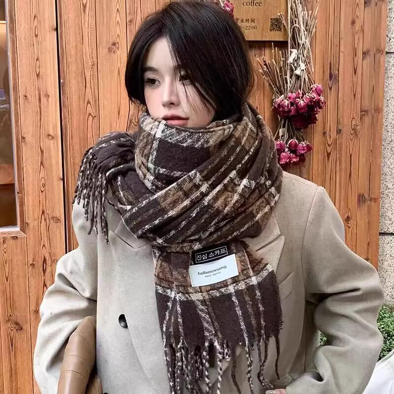 Scarf autumn and winter women's new autumn and winter atmosphere plaid scarf high-end scarf