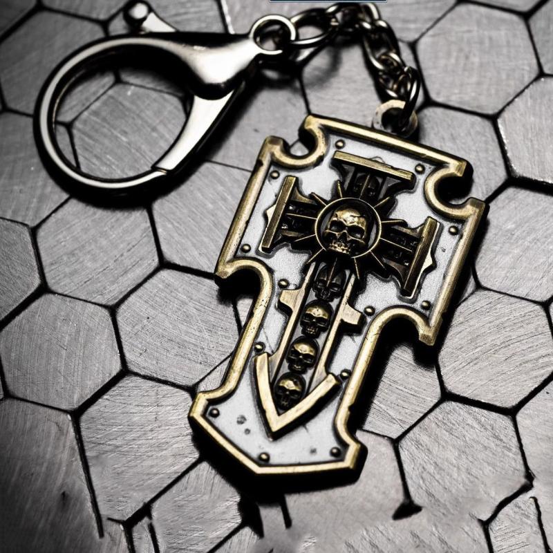 Warhammer 40K Game Peripherals Creative Skull Cross Keychain Retro Punk Style Keyring Hanging Boys School Bag Decoration