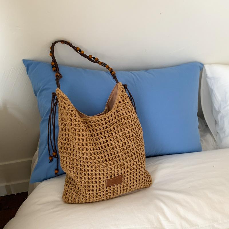 New Straw Bag, Seaside Vacation Style Shoulder Bag, Tote Bag, Literary and Retro Woven Bag, Portable Beach Bag.