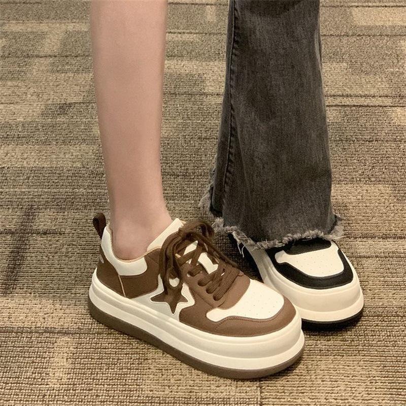 Fashion Versatile Star Big Head Shoes Women's Autumn Campus Wind Round Head Heightening Versatile Student Board Shoes