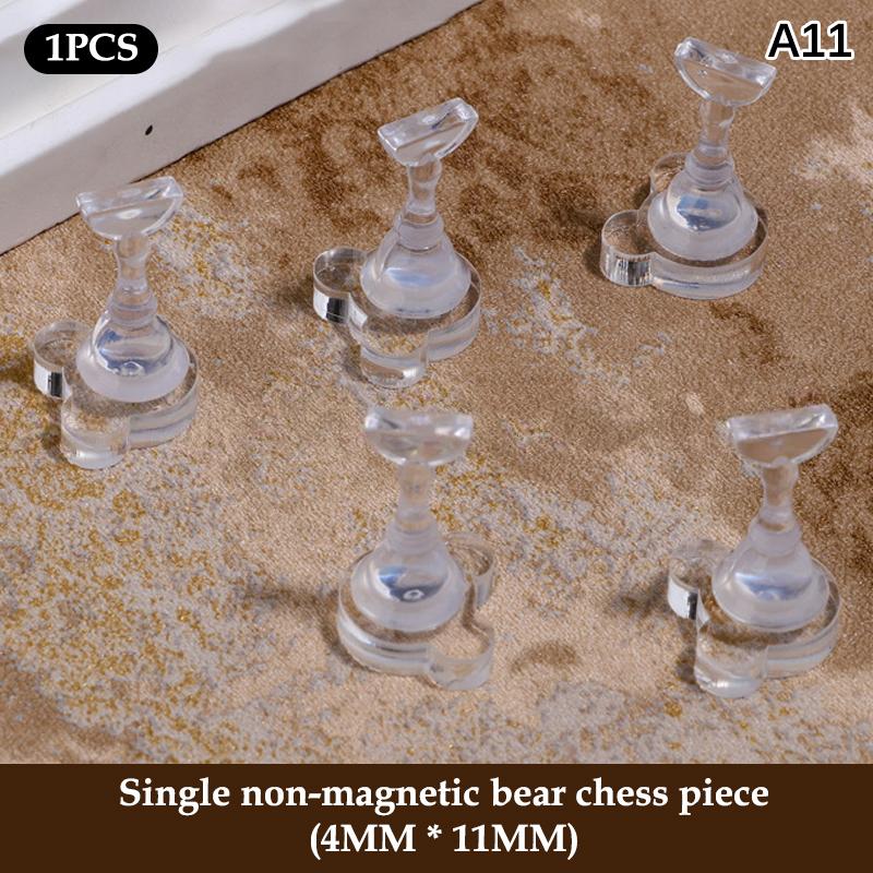 Non-Magnetic Acrylic Cartoon Bear Love Shape Nail Stand False For Cat Eye Gel Press On Nails Display Stand Tips Holder