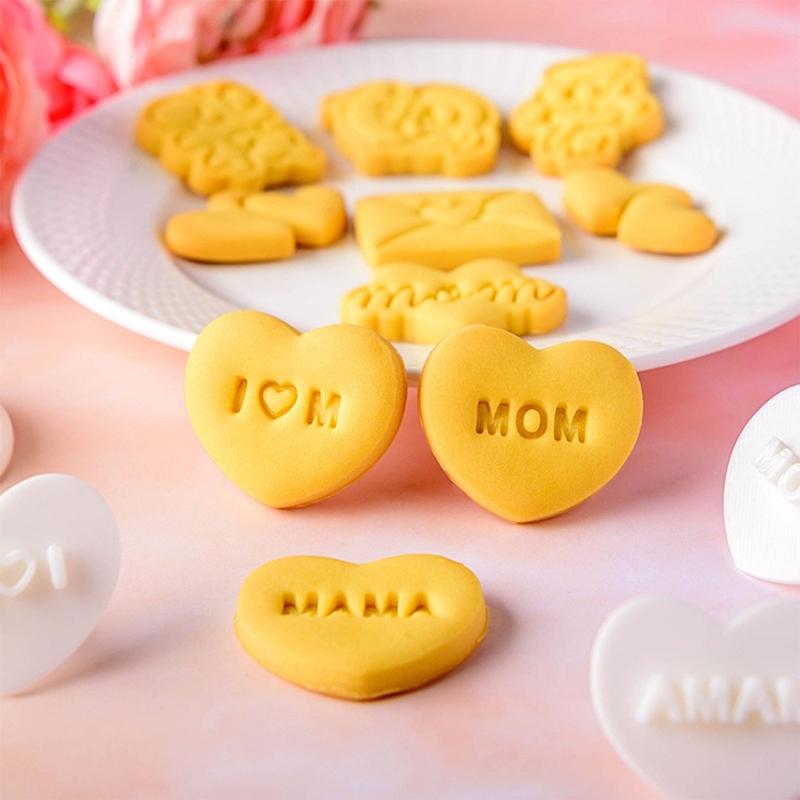 Mother's Day Series Cookie Cutter Biscuit Molds Biscuit Cutters Plastic Material Cookie Embossing Molds for DIY Baking
