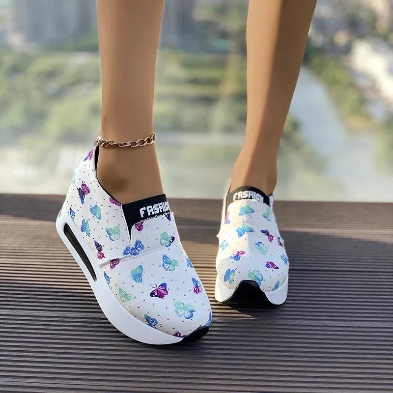 Women's Spring and Autumn Round Toe Colorful Butterfly Pattern Mesh Sneakers Sports Casual Shoes