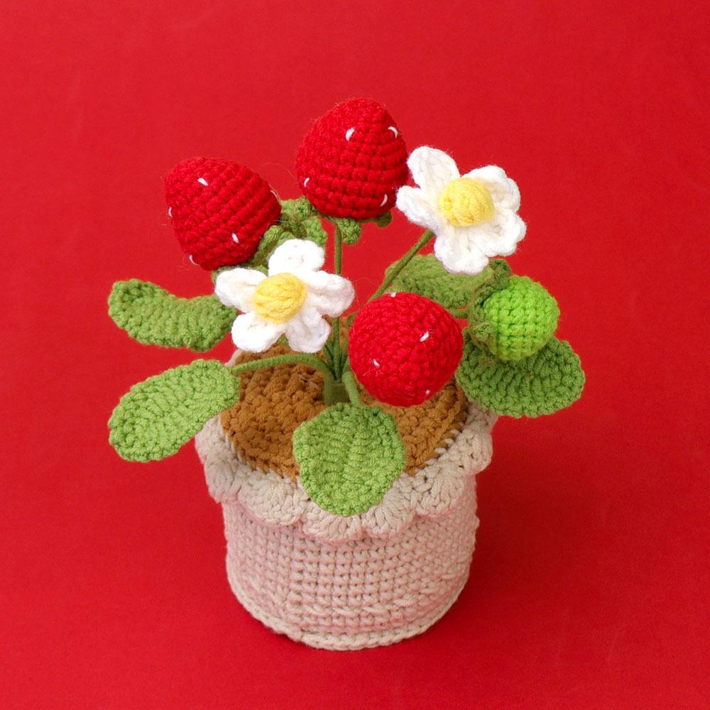

Kawaii Cactus Crochet Potted Creative Knitted Plants Handmwoven Strawberry Flowers Tables Bookshelf Decorations Gifts