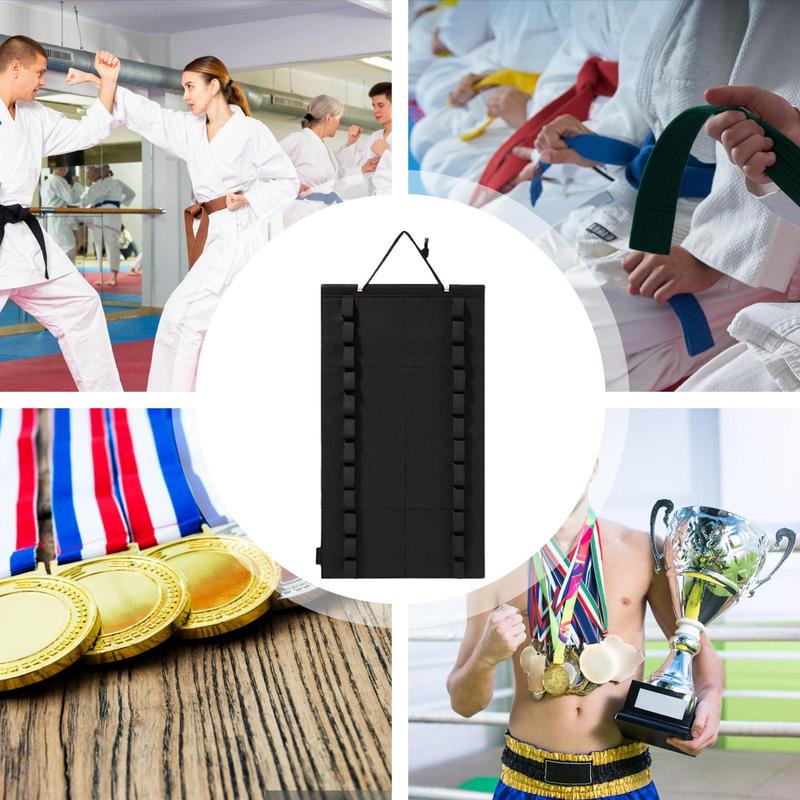 Taekwondo Bältesdisplay Karate Bältesdisplayställ 12 Bälten Hängställ Väggmonterad Karate Bältesdisplay Kampsportsbälten Organiserare