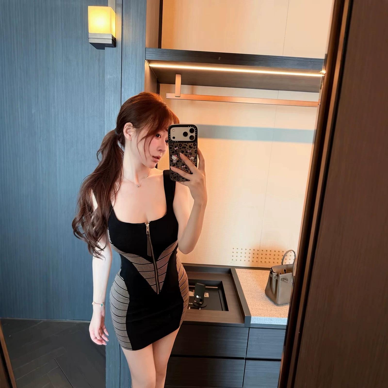 Spicy girl style zipper knit camisole dress for women, summer waist-cinching slimming color-block stretch hip-hugging short skirt S