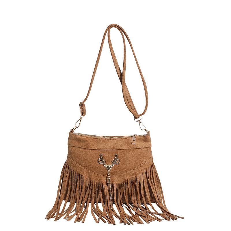 

Tassel large-capacity bag women s new women s bag retro women s commuter shoulder bag simple messenger bag коричневий