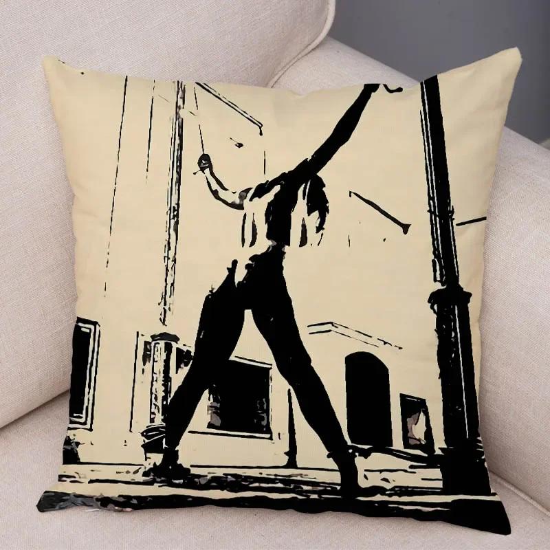 Home Decor Living Room Cartoon Sexy Lady Pillowcase Decoration Pretty Girl Ass Cushion Cover Sofa Car