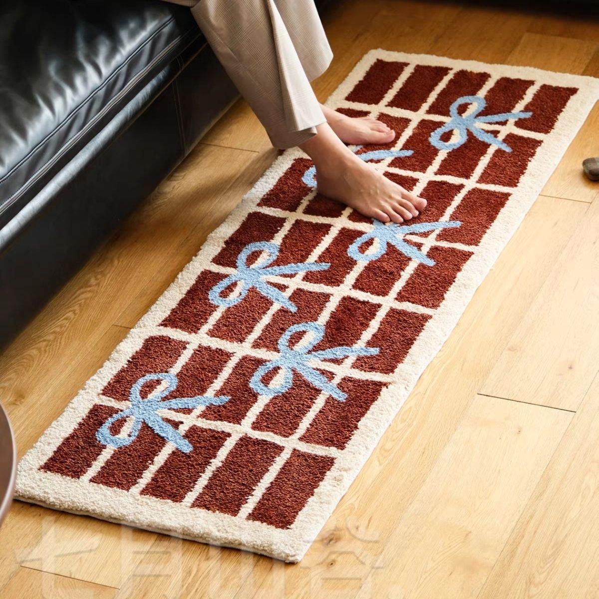 

Sea Salt Imitation Cashmere Carpet: Bedroom & Living Room Rug with Cooling Foot Pad 40*120cm