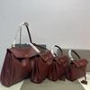 Large capacity commuter lock tote bag high sense portable messenger bag trendy fashion versatile
