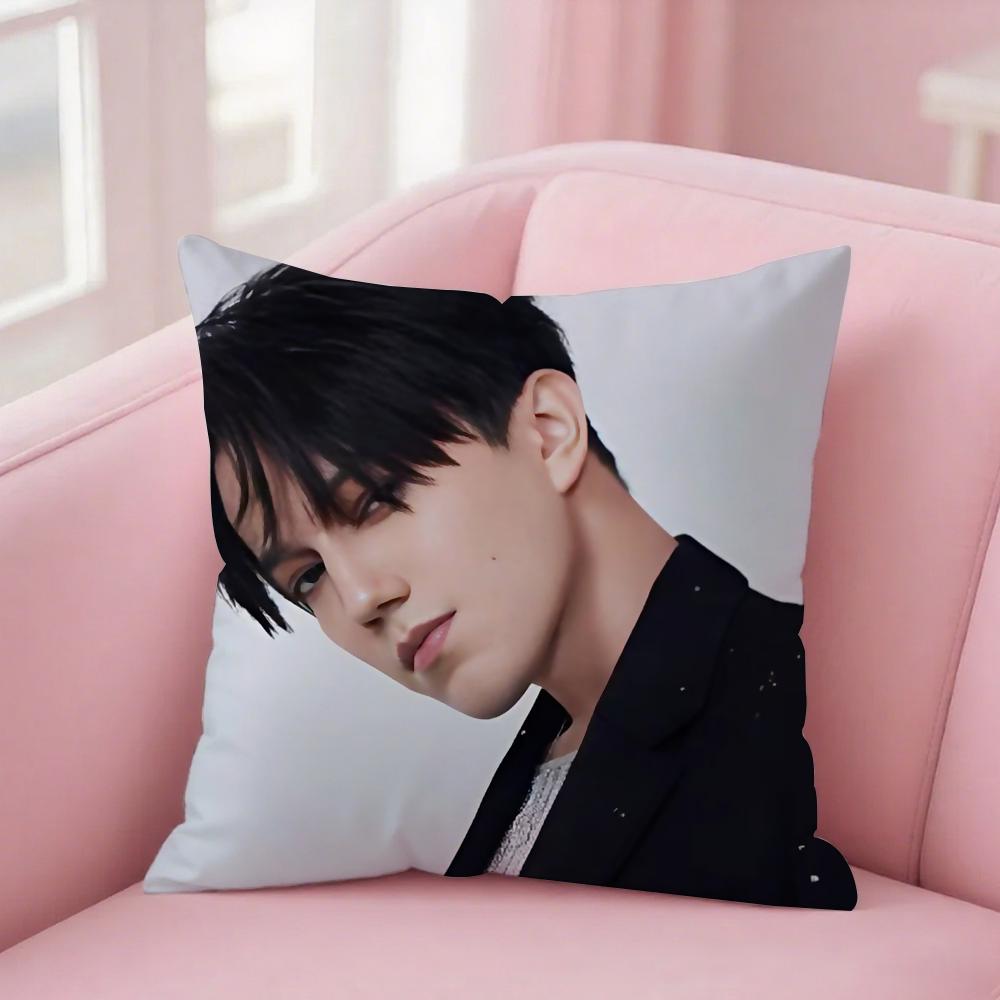Federa Cuscino Quadrata D-Dimash K-Kudaibergen Cantante Stampa Fronte-Retro Peluche Corto Copricuscino Divano Camera da Letto Cuscino da Comodino