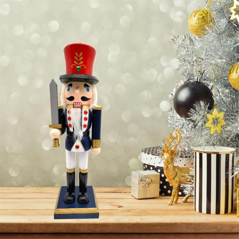 King Soldier Shape Figurine Wood Decorations for Office Unique Desktops Ornament