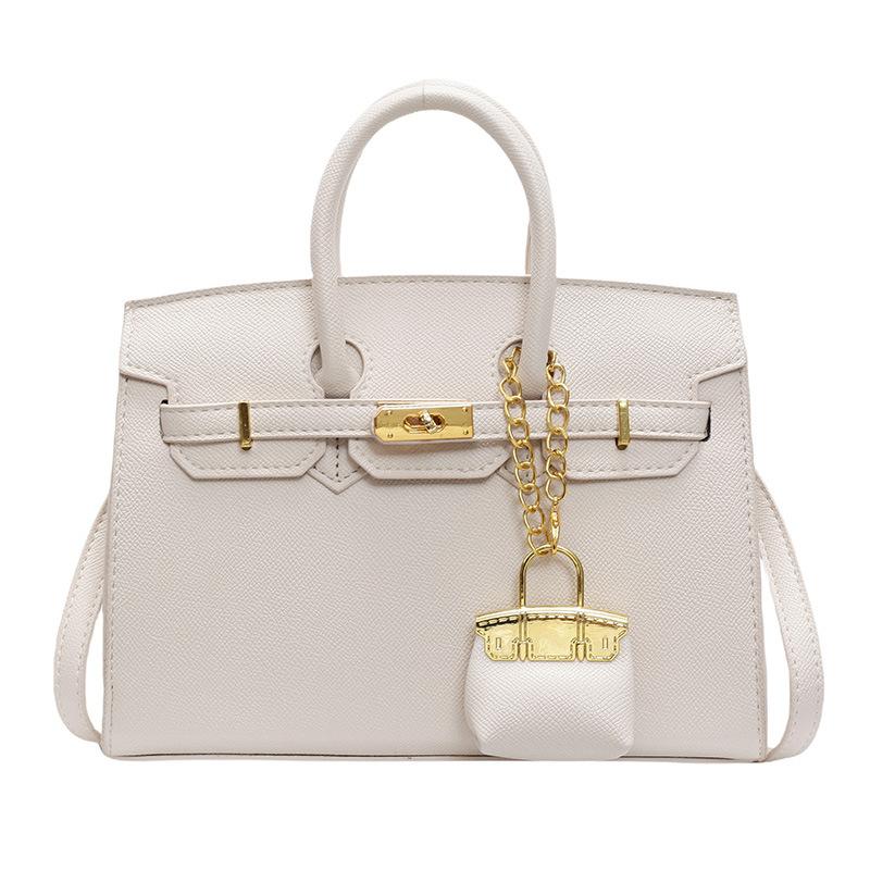 

Женская сумка Новая сумка Универсальная Большая вместимость Женская на плечо Кроссбоди no pendant