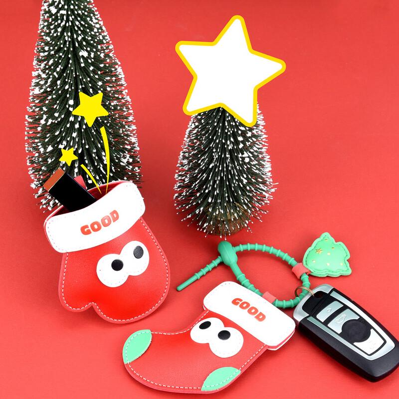 Charming Christmas Cartoon Keychain 5-Pack