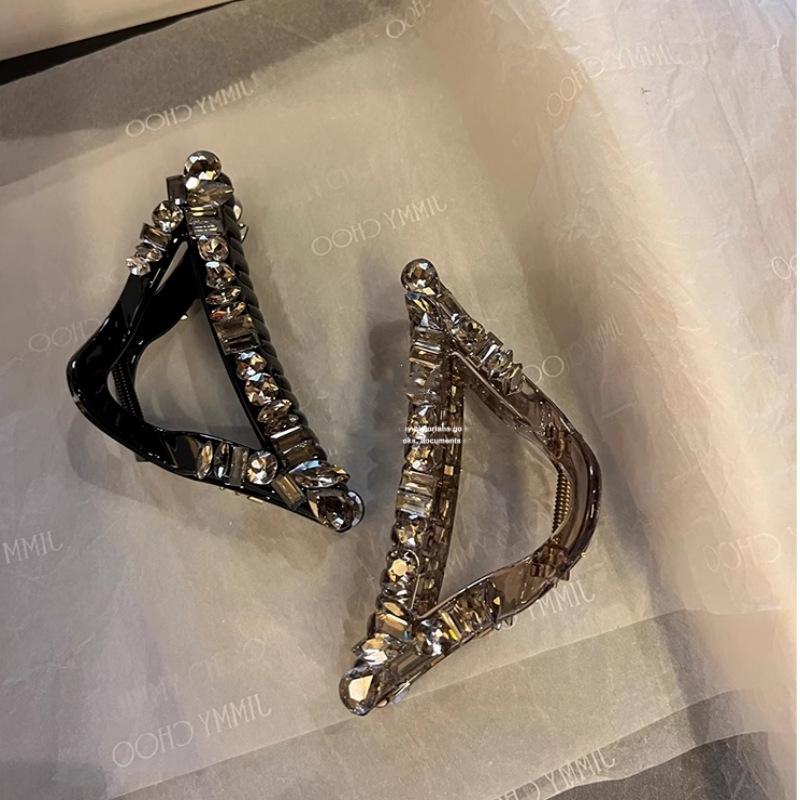 Exquisite Rhinestone Hair Claw: Elegant Korean-Style Clip for Women