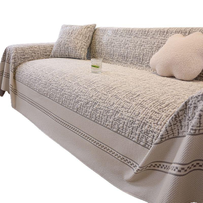High Quality Summer Cooling Ice Silk Sofa Towel Living Room Multifunction Sofa Blanket Protector Cover Universal Cushion S088