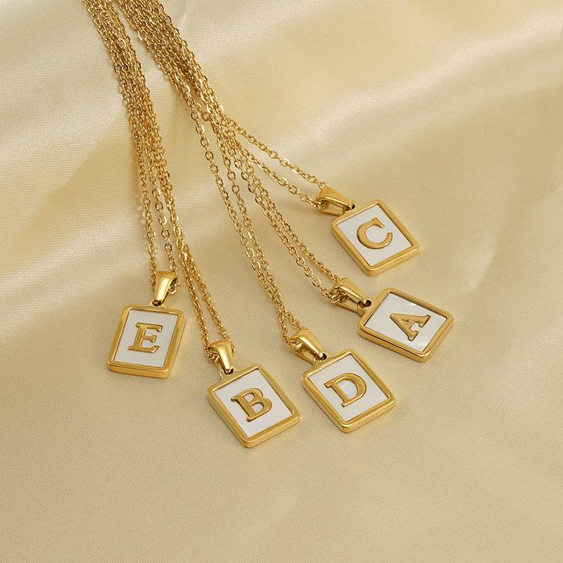 2026 Three-dimensional Shell Letter Necklace Women's 26 Letter Pendant Non-fading Jewelry