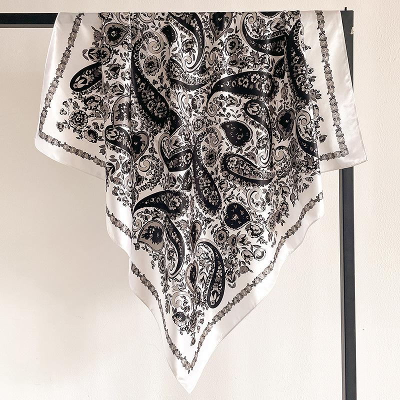90 * 90cm New Silk Scarf Women'S Spring And Summer Decorative Scarf Sunscreen Travel Shawl Autumn And Winter Scarf Thin Edition