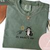 It Wasn't Me Embroidered Cat Tee – Funny Comfort Colors® Shirt, Goblincore Animal Lover Gift, Cozy Gremlin Tee, Cat Lover T-Shirt
