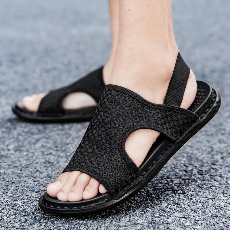 

2025 new men s sandals summer dual-purpose driving slippers black lazy shoes trendy breathable beach shoes 40