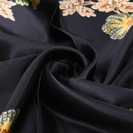 Big Cashew Flower Print Hair Scarf Sun Protection Imitation Silk Square Smooth Retro Neckerchief Scarf for Outdoor