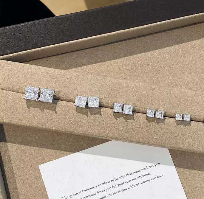 

925 Sterling Silver Square Stud Earrings For Women, Sparkling Cubic Zirconia Minimalist Earrings, Hypoallergenic Silver Jewelry 3MM срібний