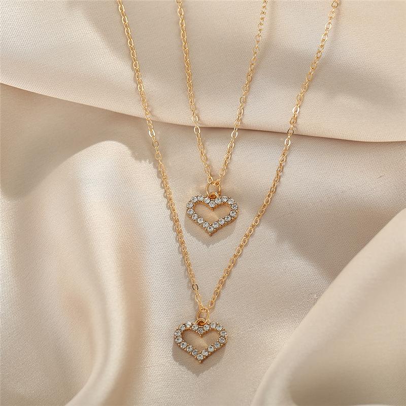 C137 New Simple Elegant Necklace for Women Gold Inlaid with Rhinestones Heart Double Layer Necklace