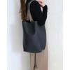 [High-quality] Genuine Leather Single Shoulder Portable Large-capacity High-end Sense Imported Light Drop Lychee Pattern Cowhide Commuter Bucket Bag