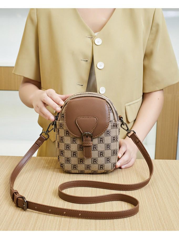 Retro Print Chic Women's Cell Phone Shoulder Bag - High-Quality, Versatile 2025 Design