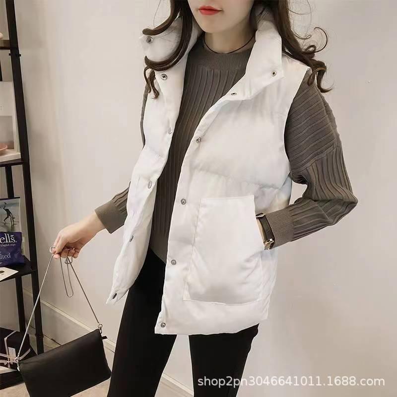 Women's Black Padded Vest Button Front Sleeveless Outerwear Autumn Winter Casual Warm Lightweight Quilted Gilet