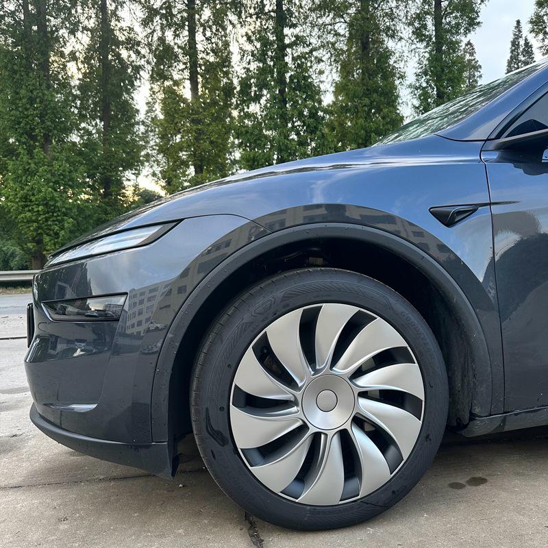 Tesla Model Y 19" Cyclone Wheel Cover Hub Cap