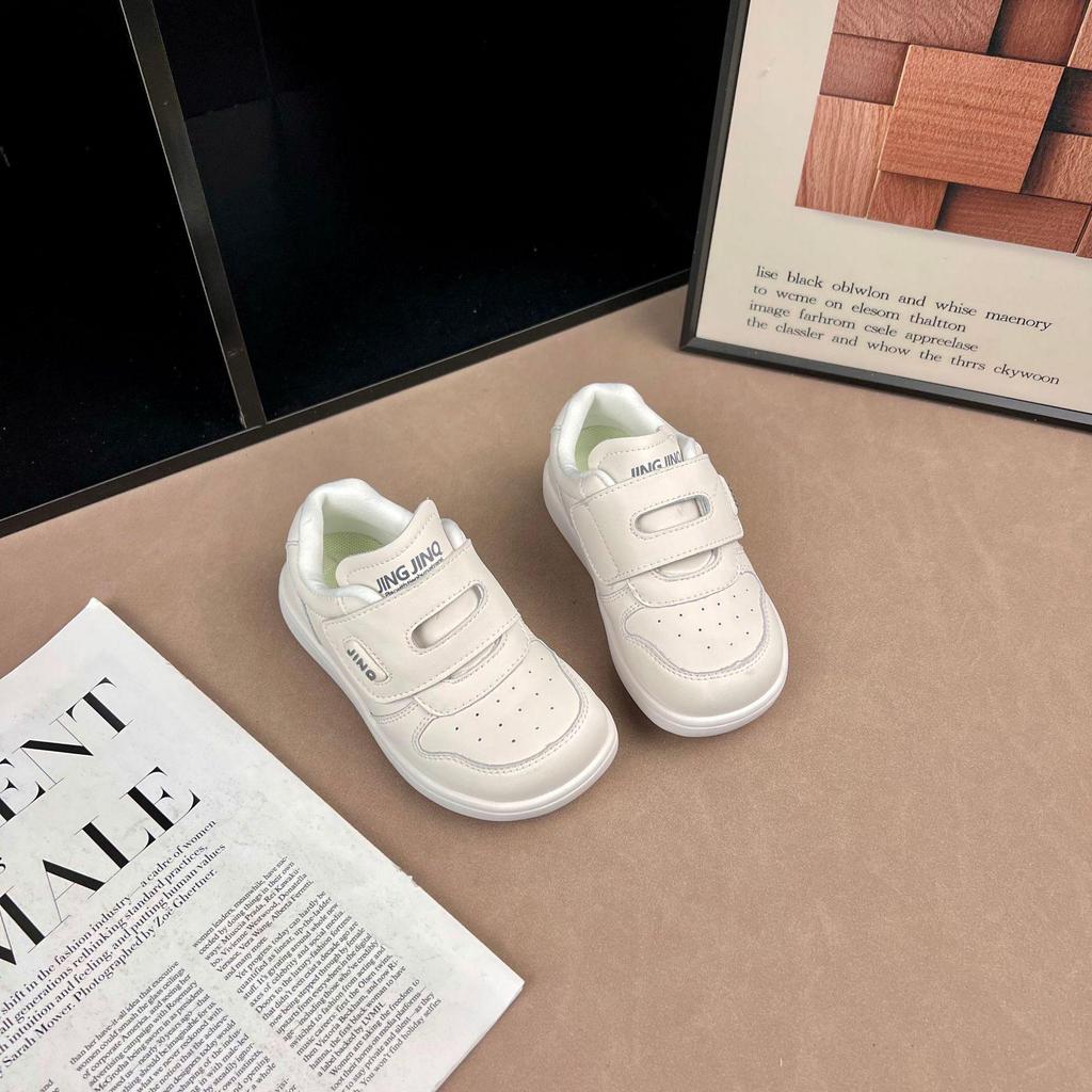 2026 Kids' White Velcro Soft Sole Unisex Casual Shoes: Breathable, Versatile, Simple Sports Design.