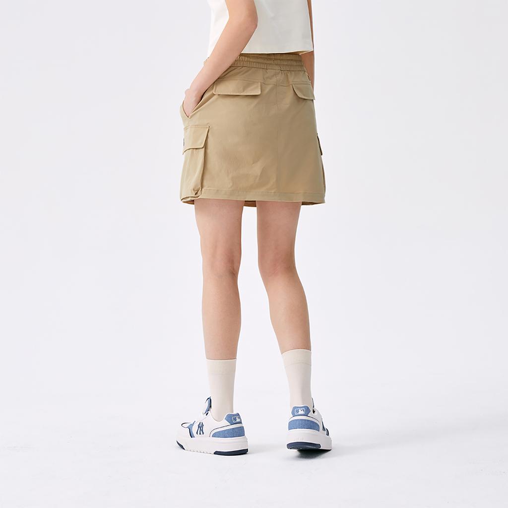 New MLB New York Yankees Basic Collection SS25 Cargo Short Skirts Women's Beige 3FSKB0153-50SAS