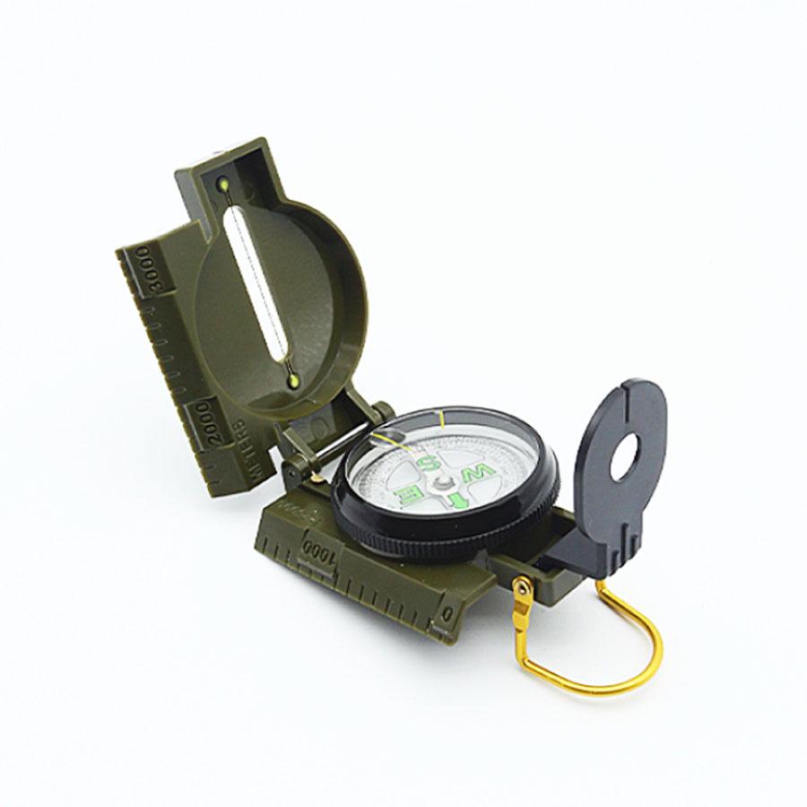 American Style Plastic Compass: Multi-functional Tactical Outdoor Exploration Tool