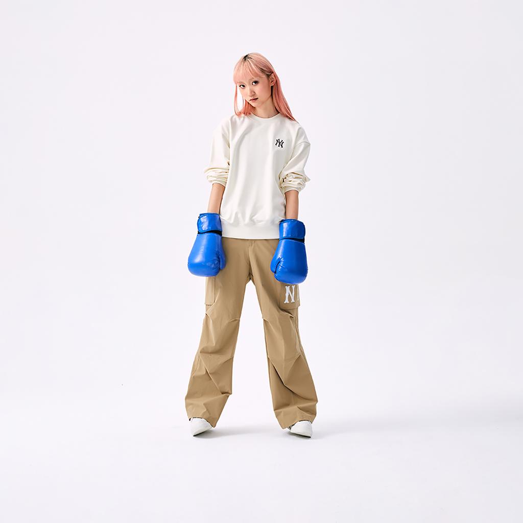 New MLB New York Yankees Basic Collection Cargo Pants Women's Khaki 3FWPB0151-50BGP