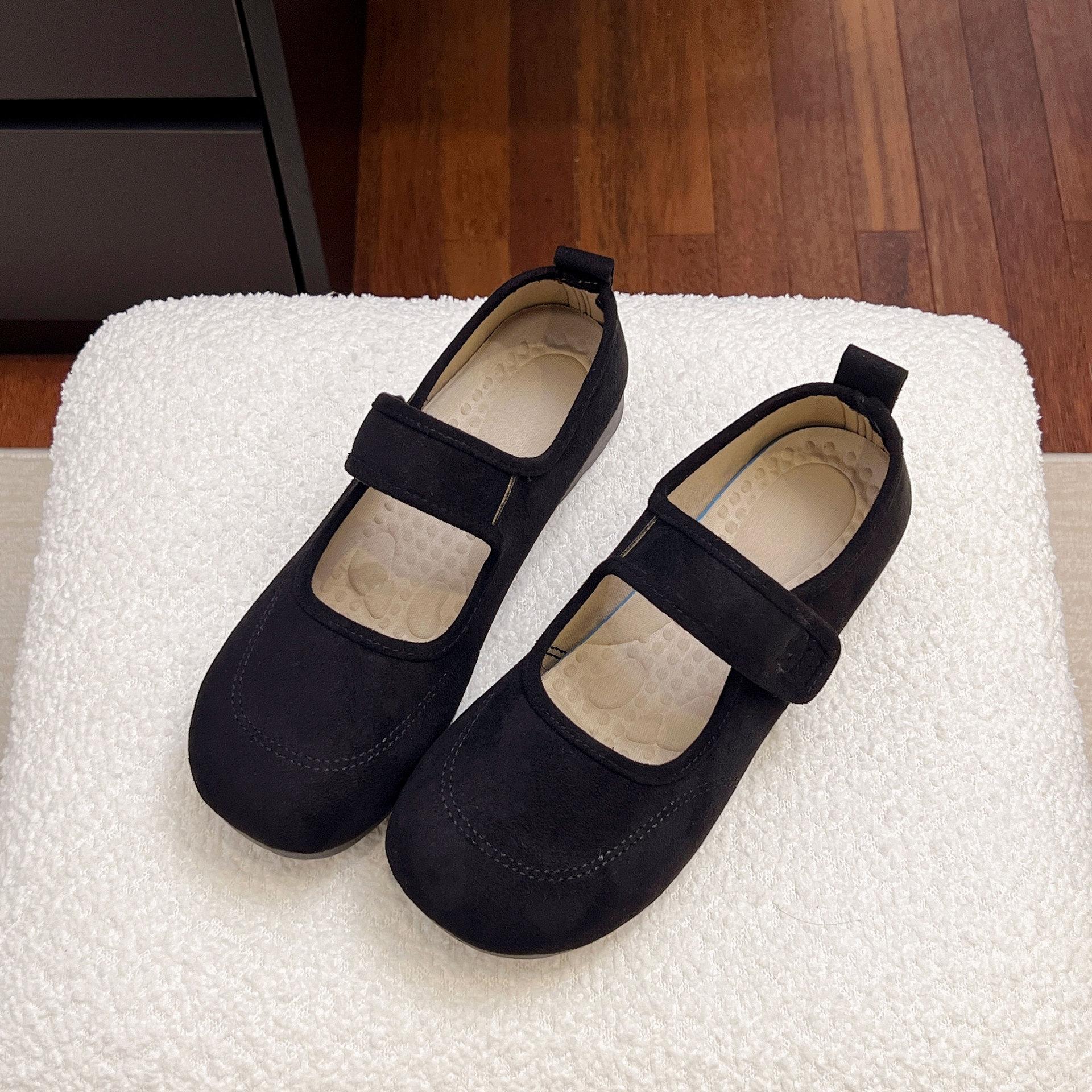 

French retro 2025 new sweet beanie shoes spring women Mary Jane shoes versatile soft sole light casual shoes 41