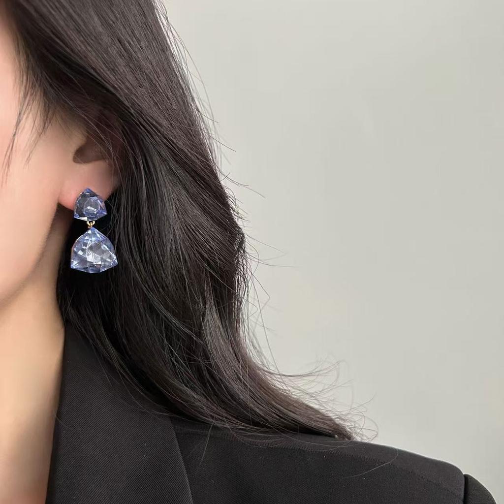 Triangular zircon stud earrings women's high-end fashion versatile sweet delicate temperament shining earrings romantic dream