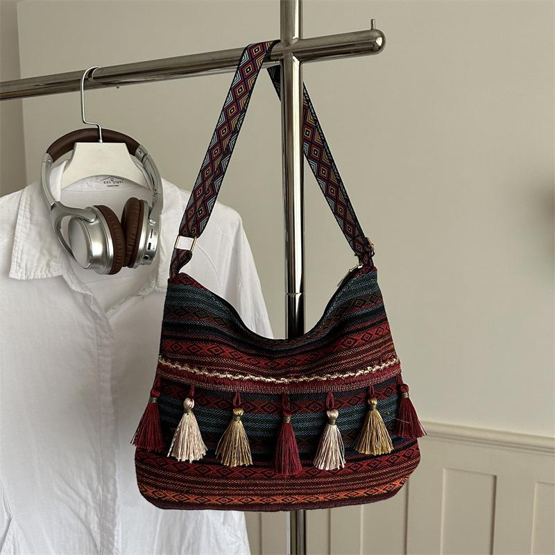 New tassel cloth bag retro literary and artistic large-capacity shoulder messenger tote bag