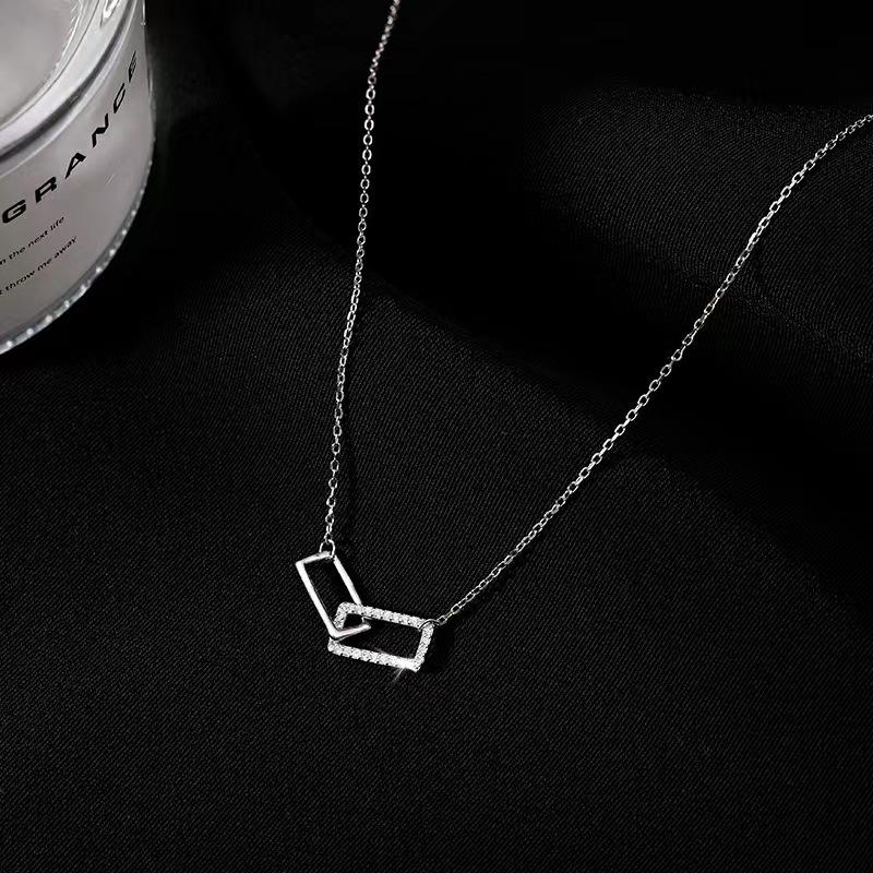 Exquisite Zirconia Interlocking Square Double Ring Necklace for Women