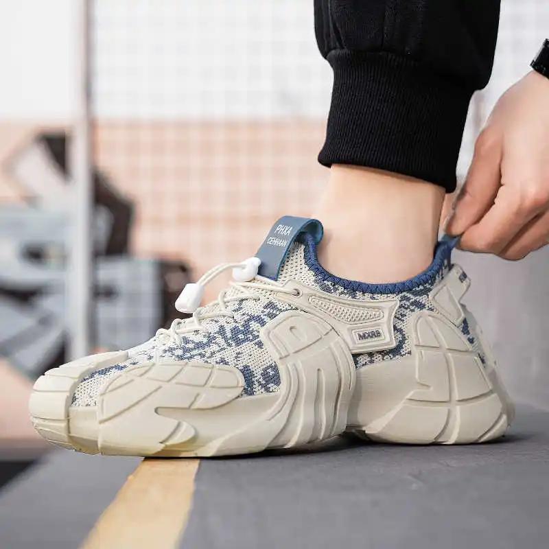 Road Summer Large Men's Sandals Gym Shoes Flat Slippers Sneakers Sport Second Hand Outside Tines Expensive Special Offers